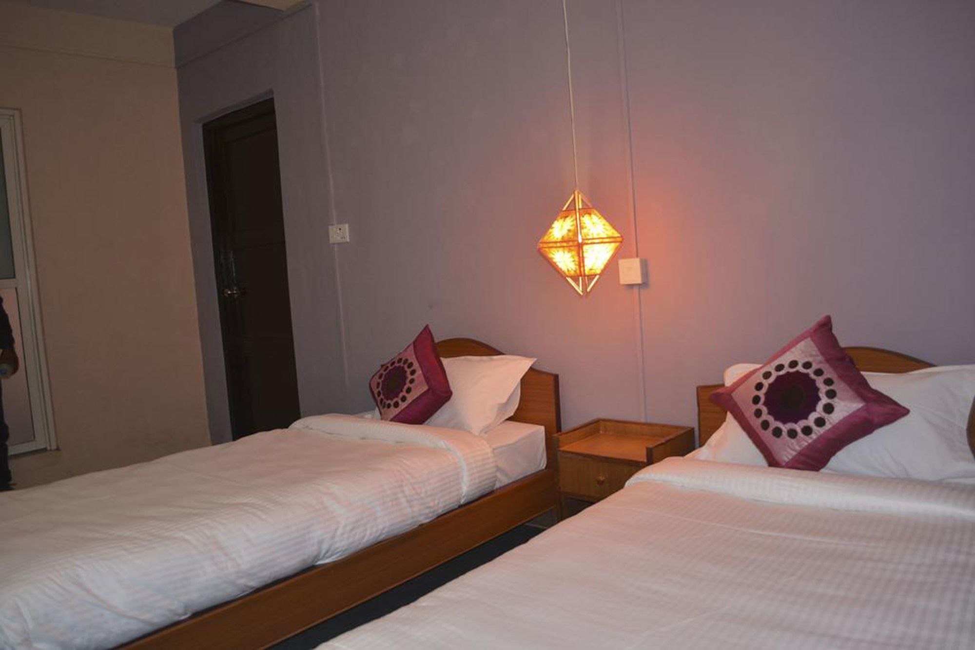Bodhi Guest House Baudhatinchule ภายนอก รูปภาพ